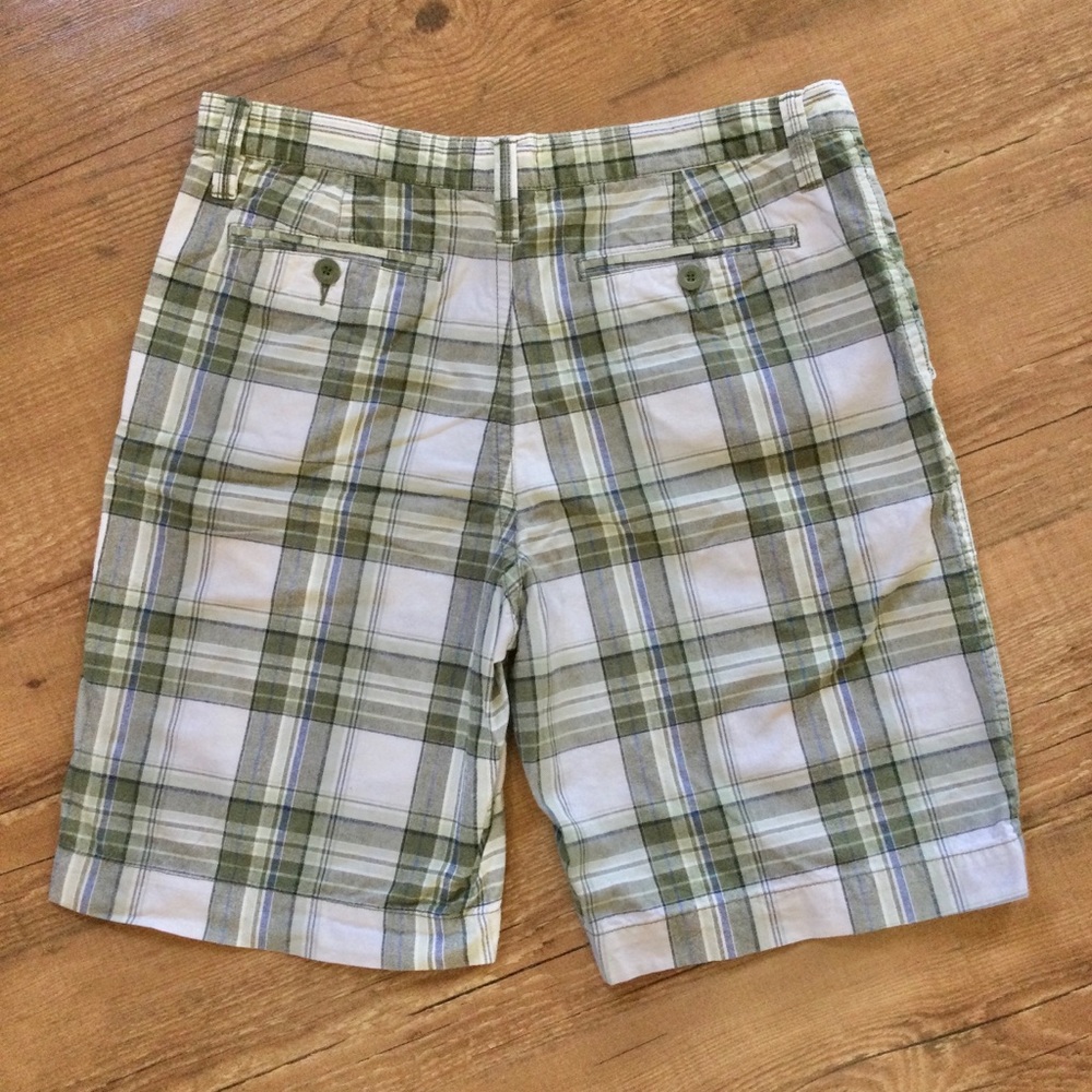 Green Blue Beige Plaid Shorts - Picture 4 of 5